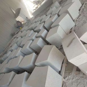 晋城 白麻花岗岩异形坐凳