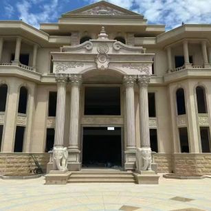 晋城 黄金麻别墅外墙干挂，大柱，大象，蘑菇石，雕花板