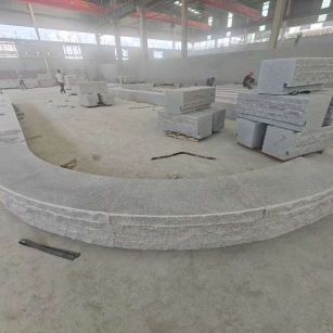 晋城 芝麻白异形坐凳，自然面光面弧形加工