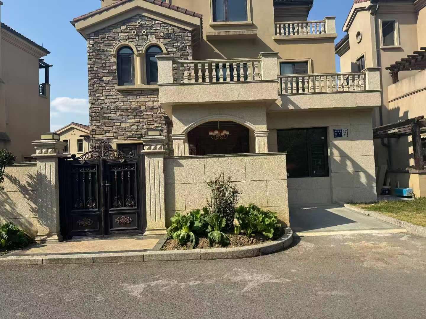 晋城黄金麻别墅案例展示