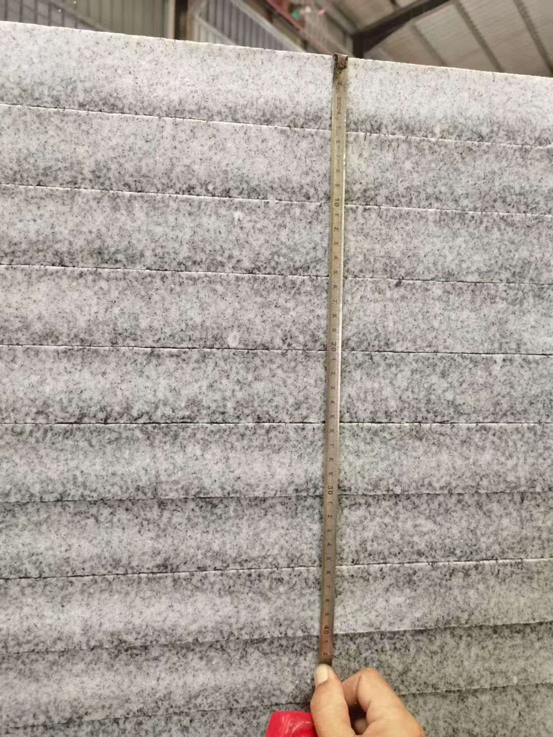 晋城 芝麻白火烧成品厚薄均匀，B料价格接近A料质量