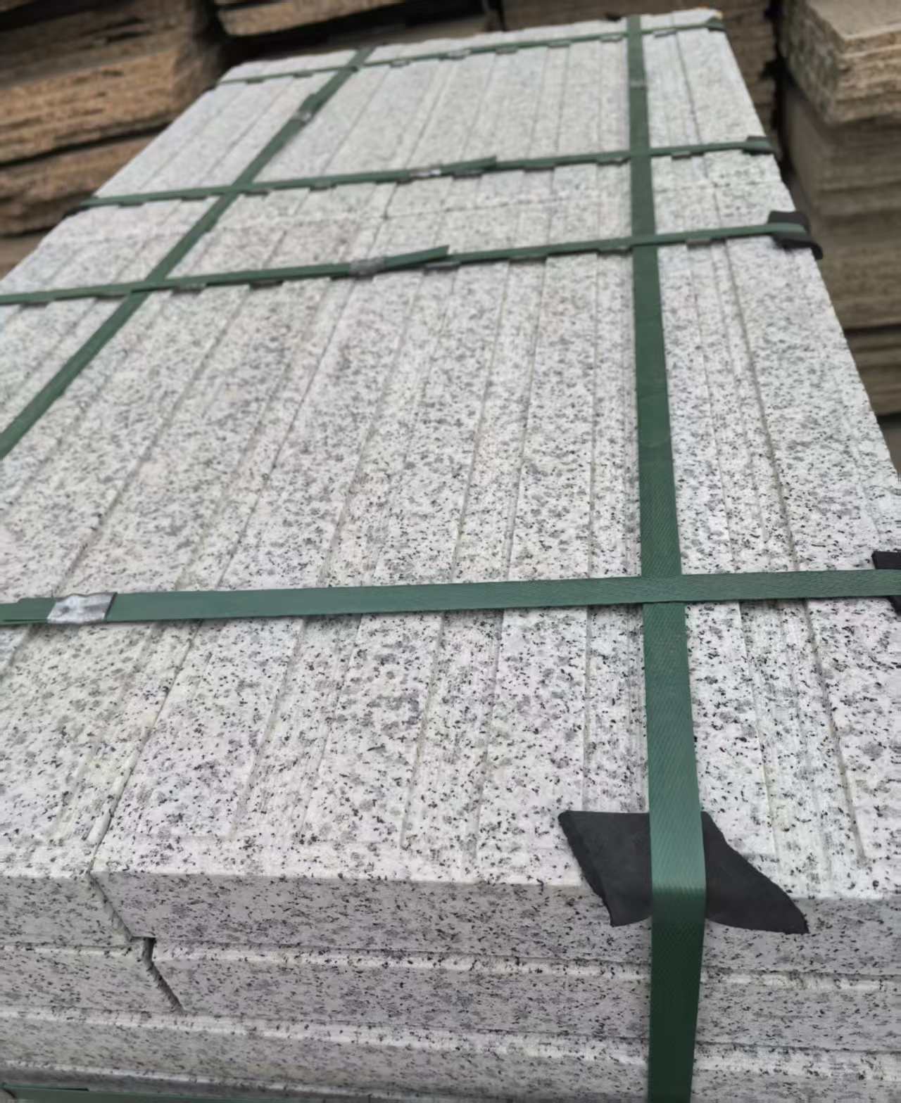 晋城 白麻花岗岩直行盲道石，盲条，地铺石