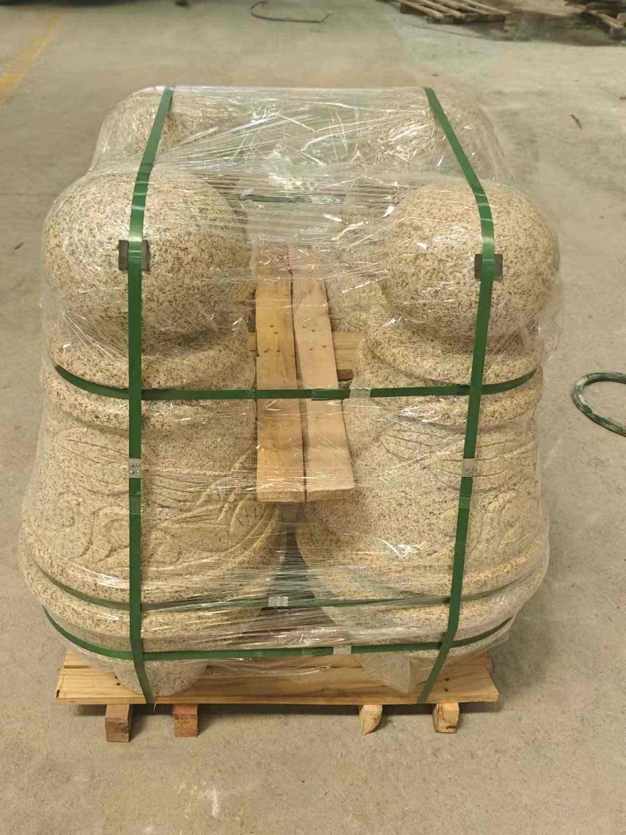 晋城 黄金麻异形定制雕花——棒棒糖挡车柱