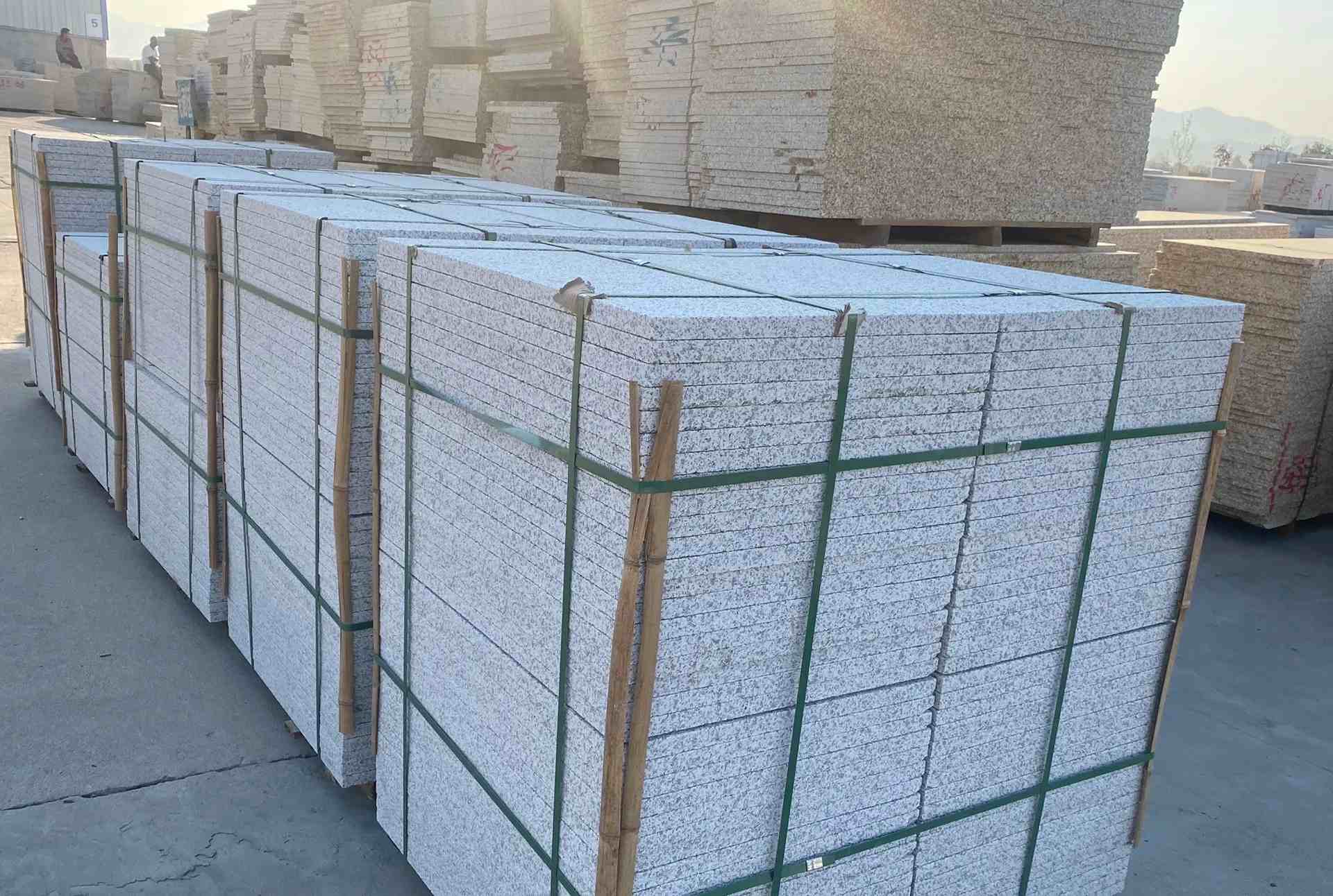 晋城 白麻花岗岩荔枝面地铺石