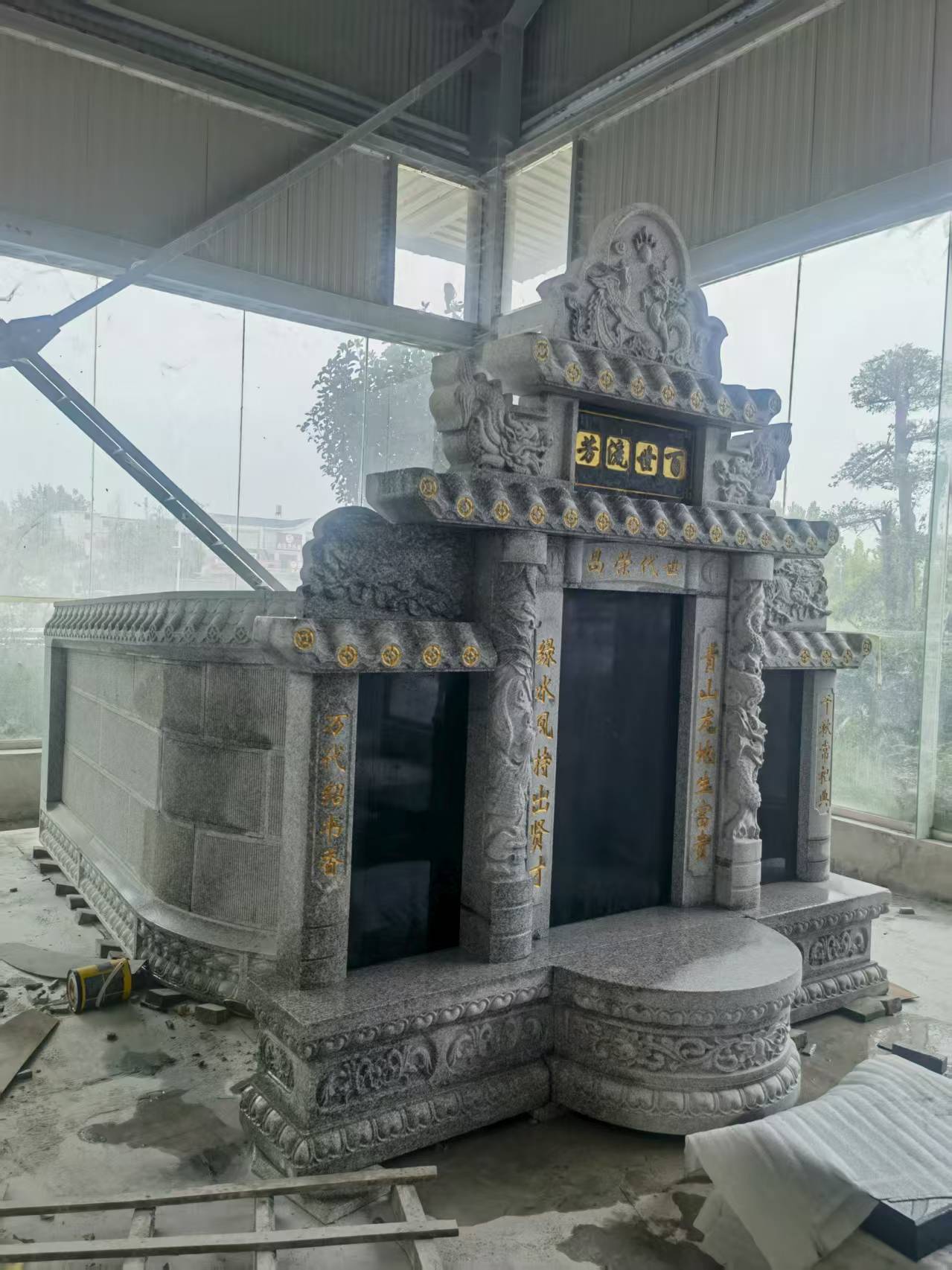 晋城 芝麻白墓碑效果展示图