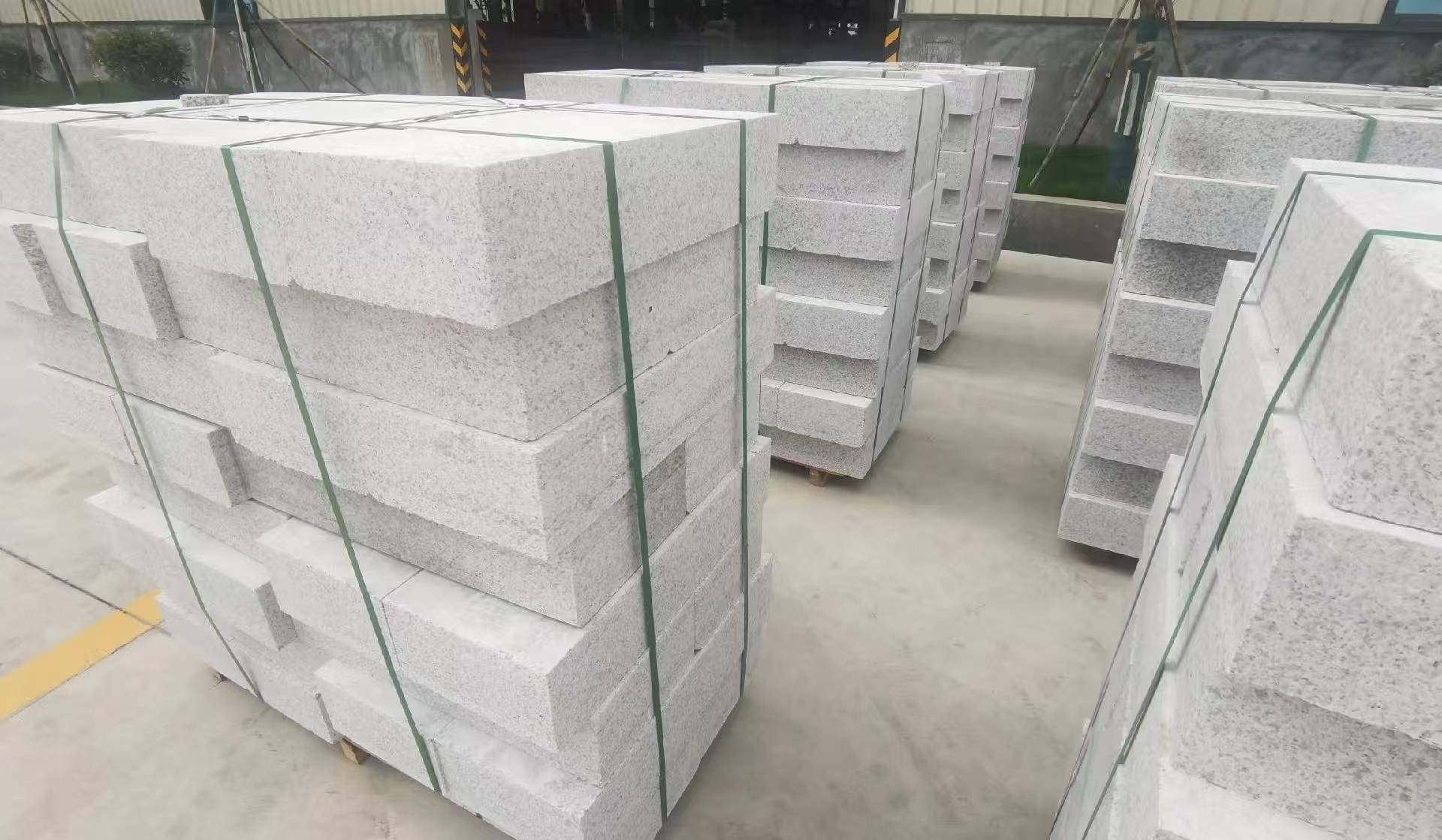 晋城 白麻花岗岩路沿石，立缘石，平缘石，路牙石，道牙石，马路牙子等